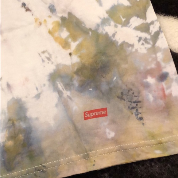 🚨1/1 Custom Supreme dyed shirt🚨 - Picture 4 of 8